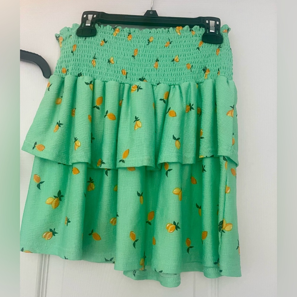 Lemon Print Two-Piece Set - Picture 3 of 3